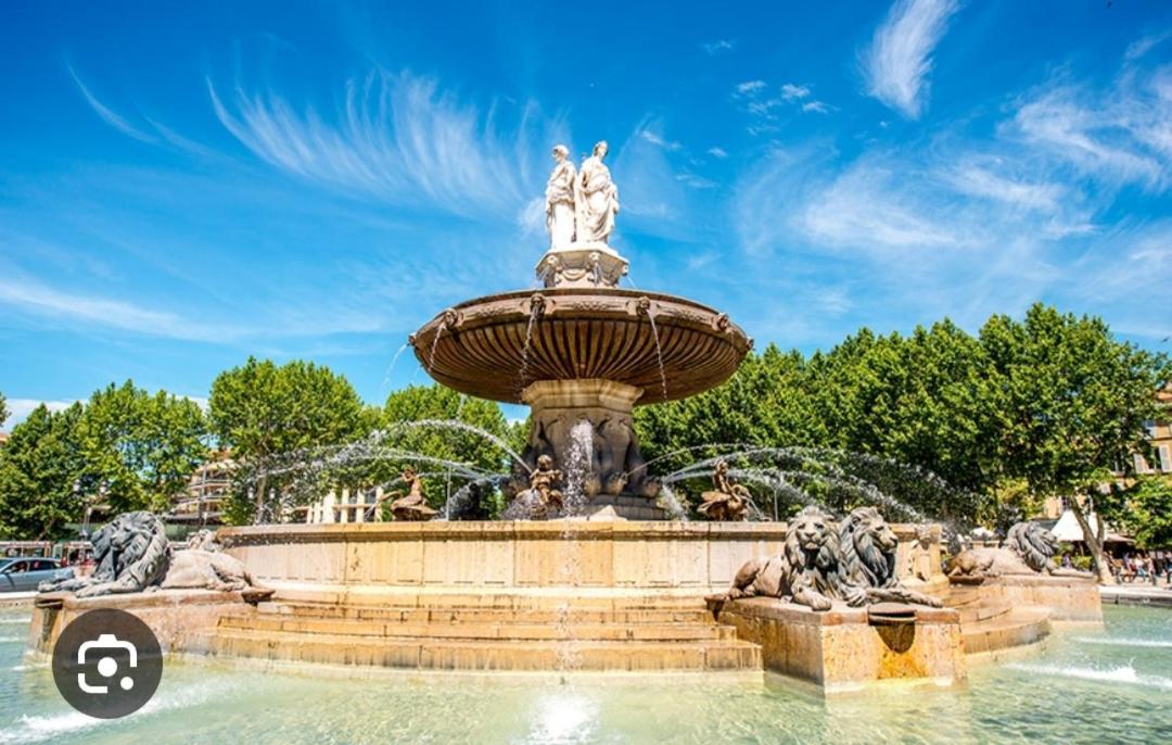 Superbe Appartement Avec Jardin Quart Mazarin เอ็ก-ซอง-โพรวองซ์ ภายนอก รูปภาพ