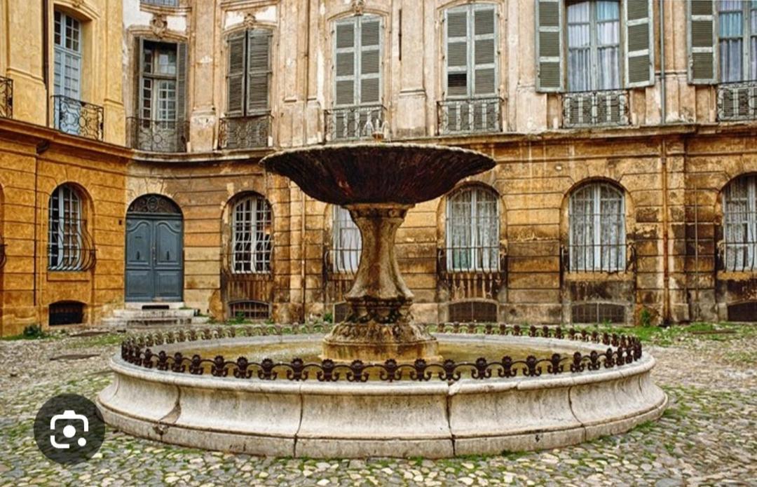 Superbe Appartement Avec Jardin Quart Mazarin เอ็ก-ซอง-โพรวองซ์ ภายนอก รูปภาพ